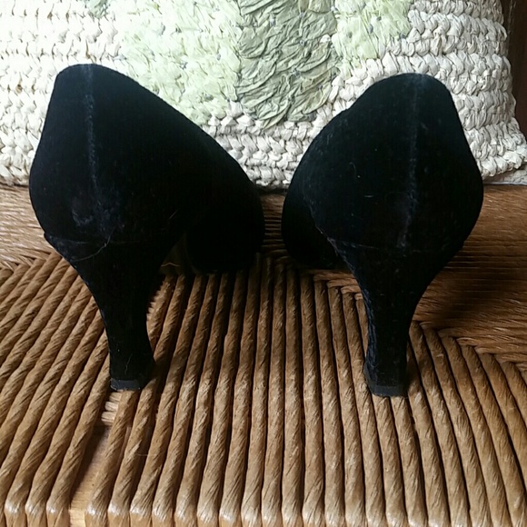 Nina crushed velvet heels, size 7.5 - Picture 4 of 8